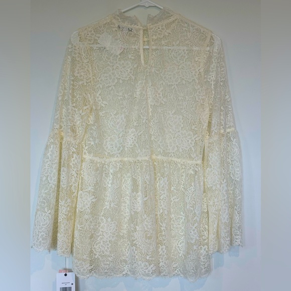 Ophelia Roe Ivory/ Lace/ Mock Neck Top - Small - Picture 3 of 9